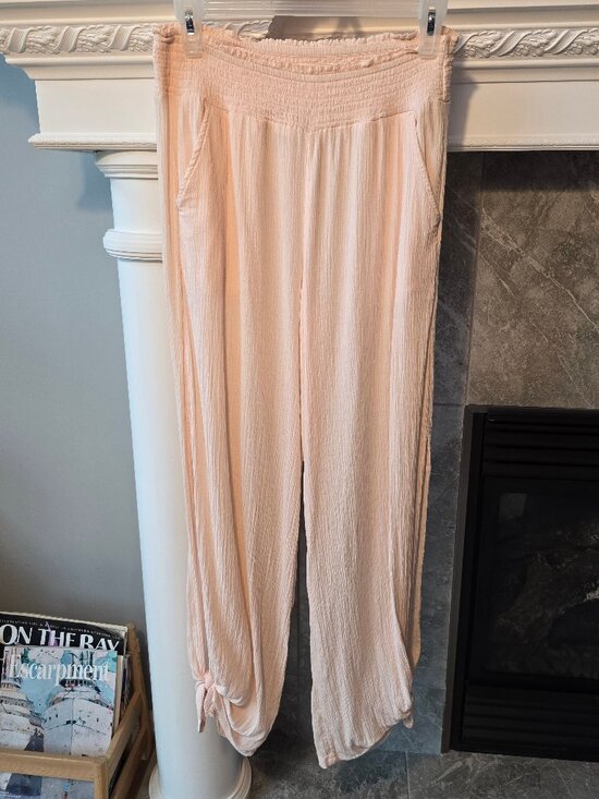 Aerie Pants - Aerie smocked Cotton Gauze Balloon lounge pants medium